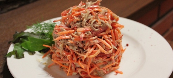 Салат с говядиной и корейской морковью