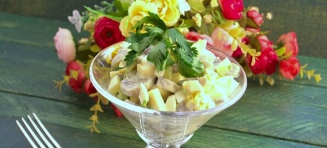 Салат из маринованных шампиньонов рецепт с фото очень вкусный