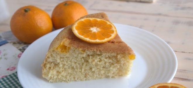 sharlotka s mandarinami v multivarke recept
