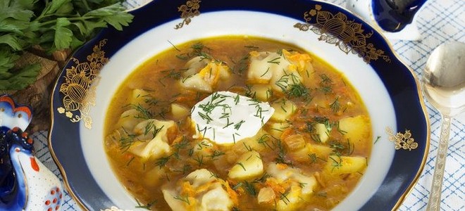 суп из пельменей с картошкой рецепт