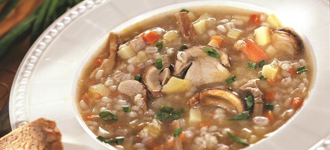 Суп из сушеных белых грибов - рецепт
