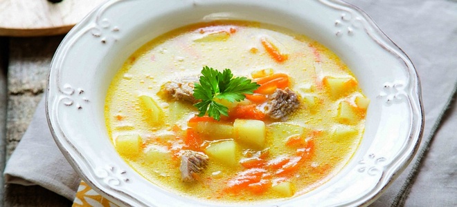 сырный суп с тушенкой
