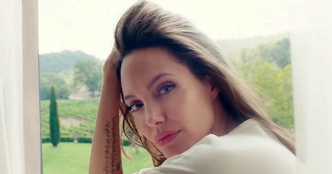 Свадьба не за горами: Анджелина Джоли вновь выходит замуж? 