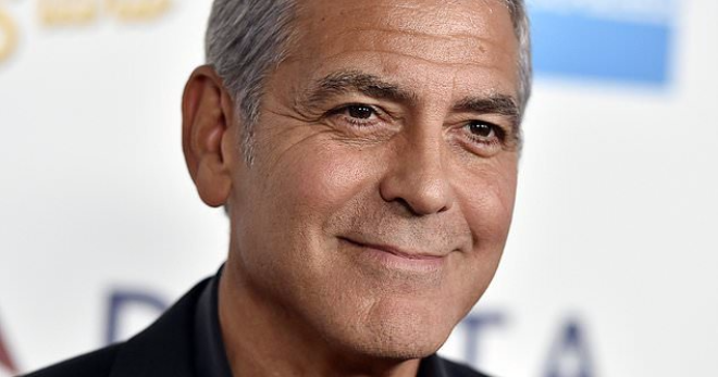 Лицо Джорджа Клуни признано самым привлекательным среди звезд мужчин