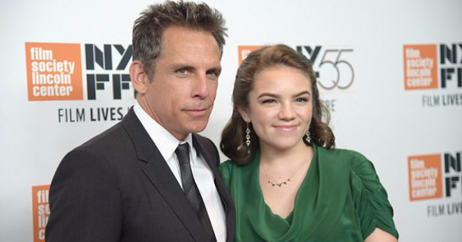 Гордый отец Бен Стиллер пришел на премьеру фильма с 15-летней дочерью Эллой Оливией