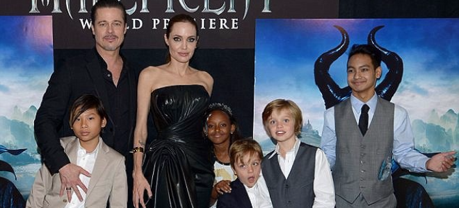 Дети Анджелины Джоли и Брэда Питта предложили им развестись