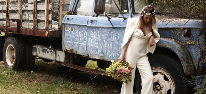 Саванна Миллер представила дебютную коллекцию свадебной одежды 