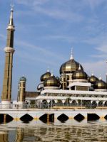 Мечети Индонезии