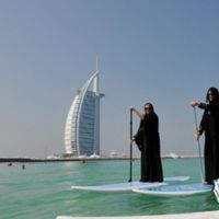 Серфинг в ОАЭ