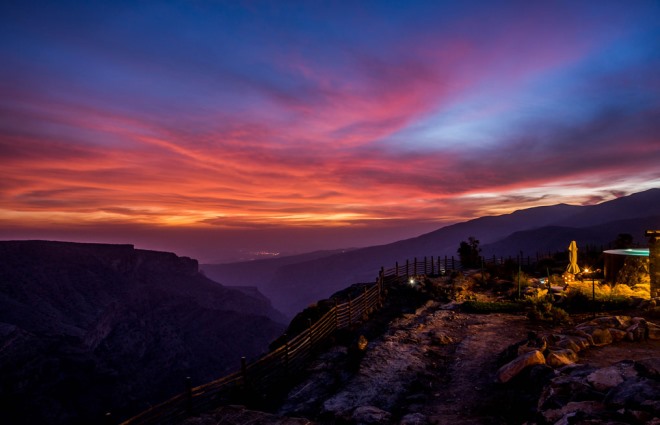 Закат в горах Омана