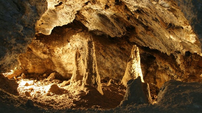 Збрашовские арагонитные пещеры