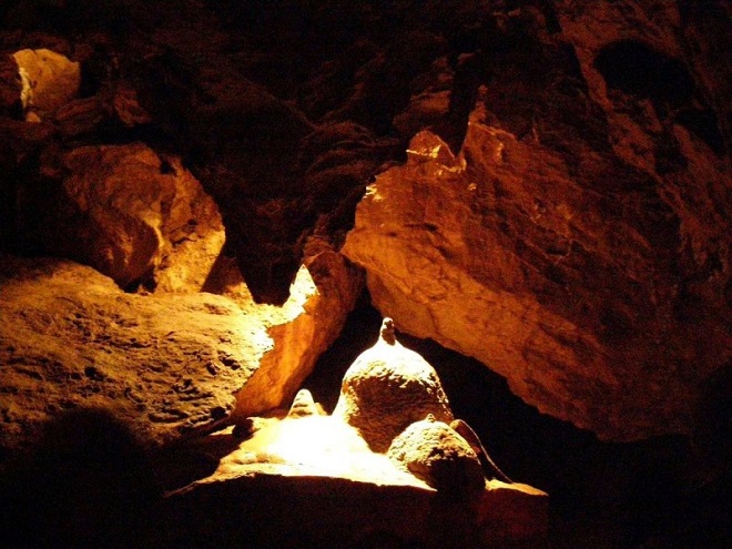Бозковские пещеры