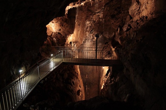 Слоупско-Шошувская пещера