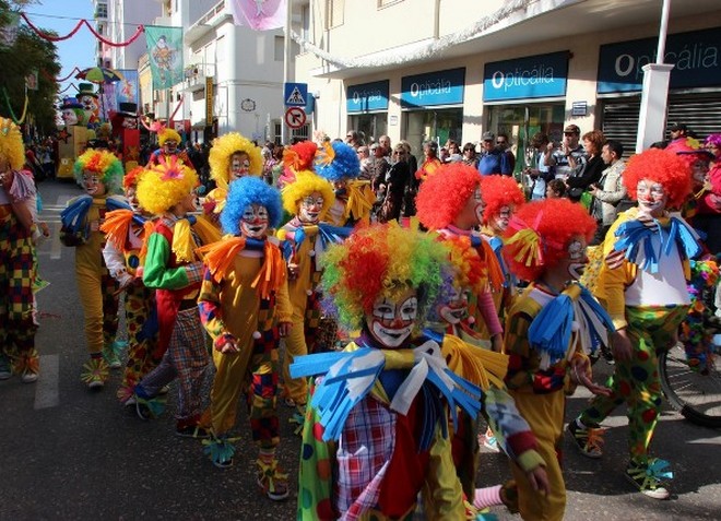 Карнавалы в Португалии проводятся до Великого поста