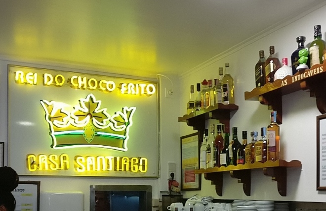 O Rei do Choco Frito - самый популярный рыбный ресторан Сетубала