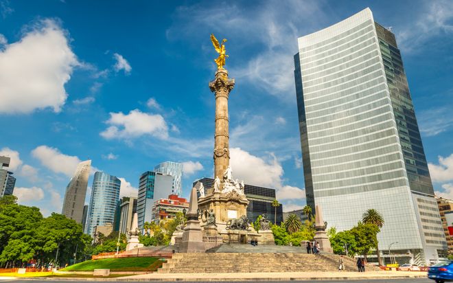 Колонна Независимости в Мехико