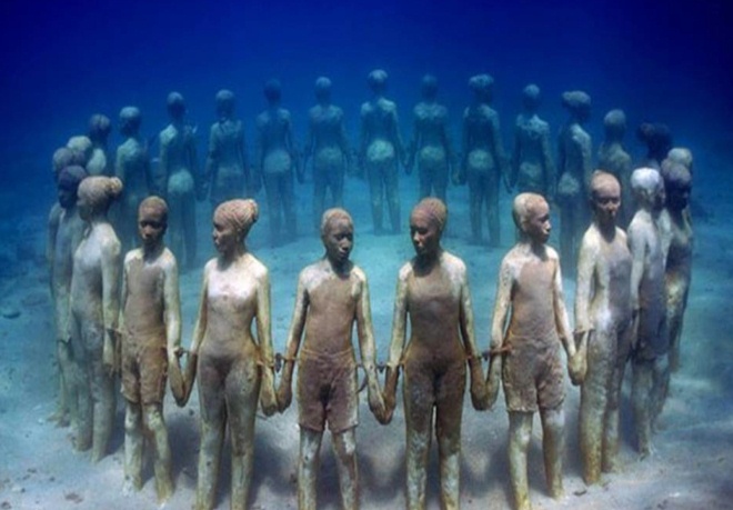 Музей подводных фигур