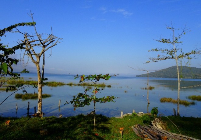 Озеро Петен-Ица