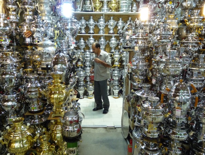 Магазин самоваров в Иране