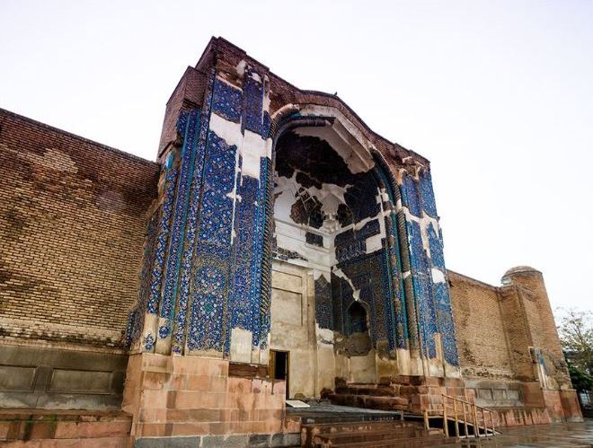 Вход в Голубую мечеть Тебриза