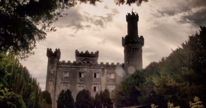 Мрачный замок Шарлевиль