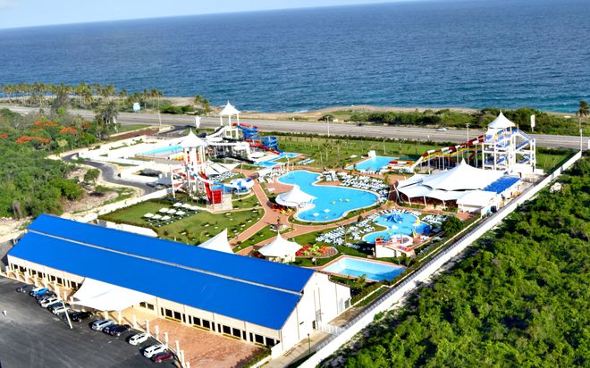 Аквапарк Los Delfines Water & Entertainment Park в Хуан-Долио, Доминикана