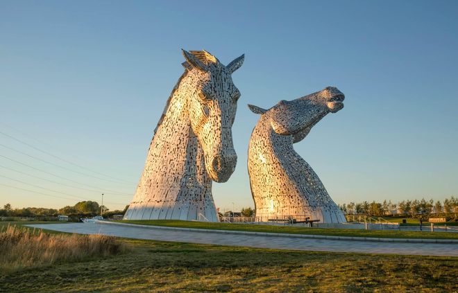 Монумент The Kelpies в Фолкерке, Шотландия