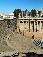 Театры в Греции