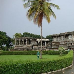 Храм Хойсалешвара