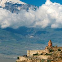 Когда лучше ехать в Армению?