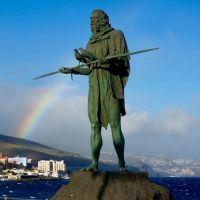 Памятники и статуи на Канарских островах