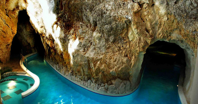 Пещеры в Венгрии