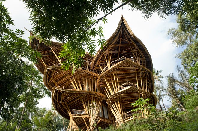 Бамбуковый отель Sharma Springs Bamboo House, Бали