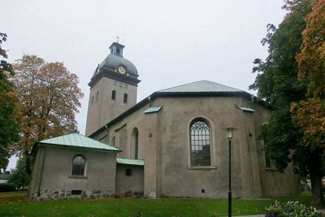 Церковь Карола - старейшее здание города