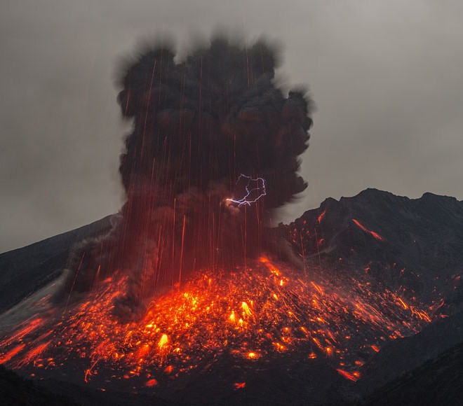 Извержение вулкана Саракудзима