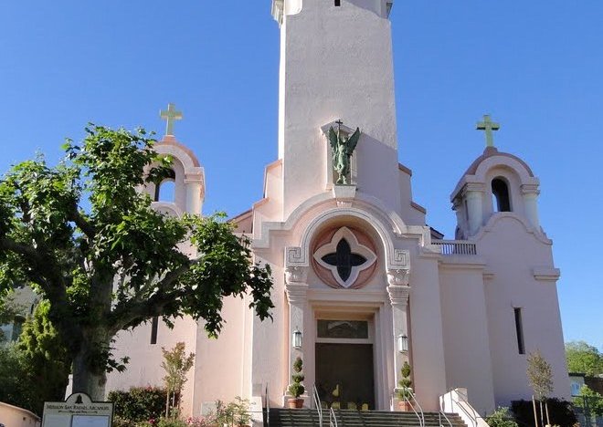 La Catedral San Rafael Arcángel