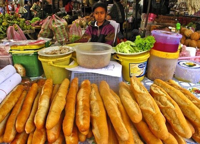 Лаосцы любят хлеб