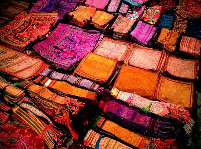 Текстильные изделия из Лаоса