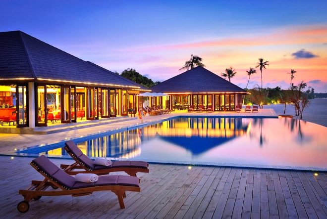 Виллы отеля Atmosphere Kanifushi Maldives