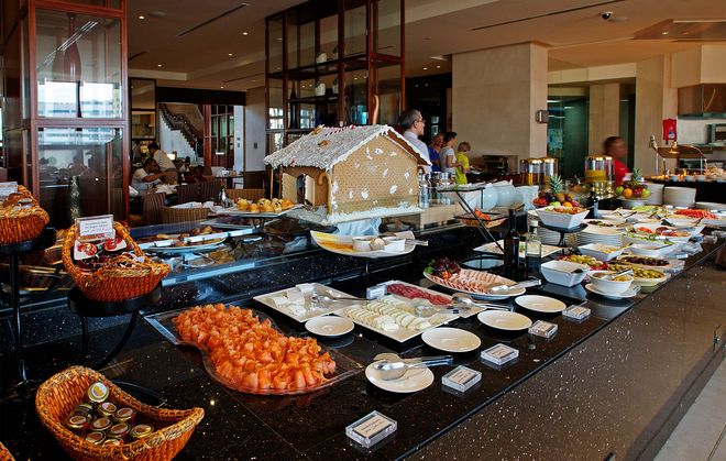 Завтрак в отеле ОАЭ