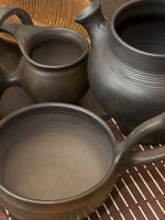 Глиняная посуда – польза и вред, основные виды, как пользоваться и склеить?