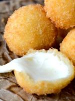 Сырные шарики – оригинальная закуска из доступных ингредиентов