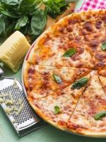 Пицца рецепт в домашних условиях – Пепперони, 4 сыра, маргарита, Цезарь, деревенская, кальцоне и другие варианты