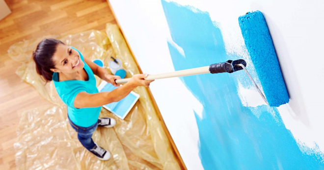 Покраска стен – преимущества и недостатки такой отделки, как правильно выбрать краску и инструменты для работы?