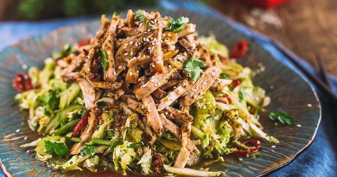 Мясной салат – с вареным, жареным и копченым мясом, рецепт оливье, теплого и корейского салата