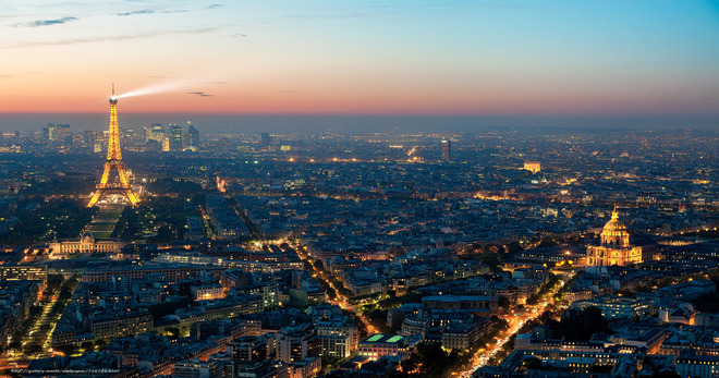 Достопримечательности Парижа – Эйфелева башня, Лувр, Триумфальная арка, собор Парижской Богоматери, Версальский дворец