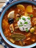 Солянка – рецепты вкуснейшего наваристого супа и пикантного горячего блюда 