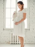 Белое платье для беременных