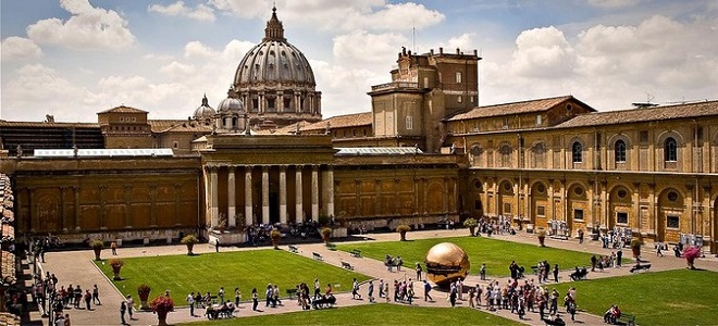 Бельведерский дворец в Ватикане