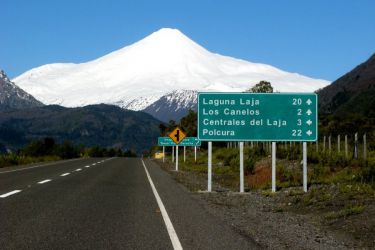 Дорога к вулкану Антуко и поселку Антуко